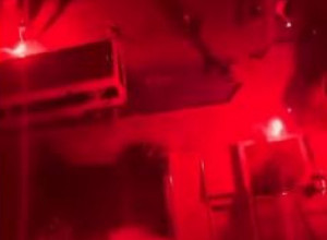 (VIDEO) NAVIJAČKI SUKOB U BUDVI: Evo šta je bio razlog tuče između DELIJA i VARVARA