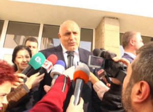 BORISOV PONUDIO KOMPROMISNO REŠENJE: Nazire li se izlazak iz krize?