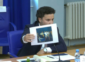 EVO KO JE "ŠKALJARAC" NA FOTOGRAFIJI SA ĐUKANOVIĆEM: "Švercovao kokain, podstrekivao na ubistvo, planirao pet likvidacija"