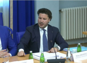 NOVI SKANDAL TRESE CG! DRITAN IZNEO FRAPANTNE PODATKE: "Vlada Duška Markovića "spalila" sve  transkripte sa sednica od 2010. do 2020. godine"
