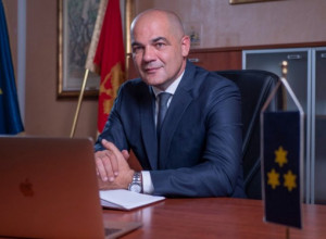 BUDVA: Milu Božoviću četvorogodišnji mandat za gradonačelnika