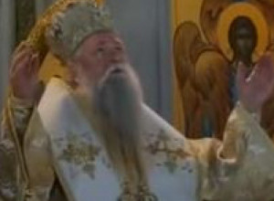 (VIDEO) JOANIKIJE I KIRILO SLUŽILI LITURGIJU U MOSKVI: Ruski patrijarh poslao snažnu poruku SRPSKOM NARODU