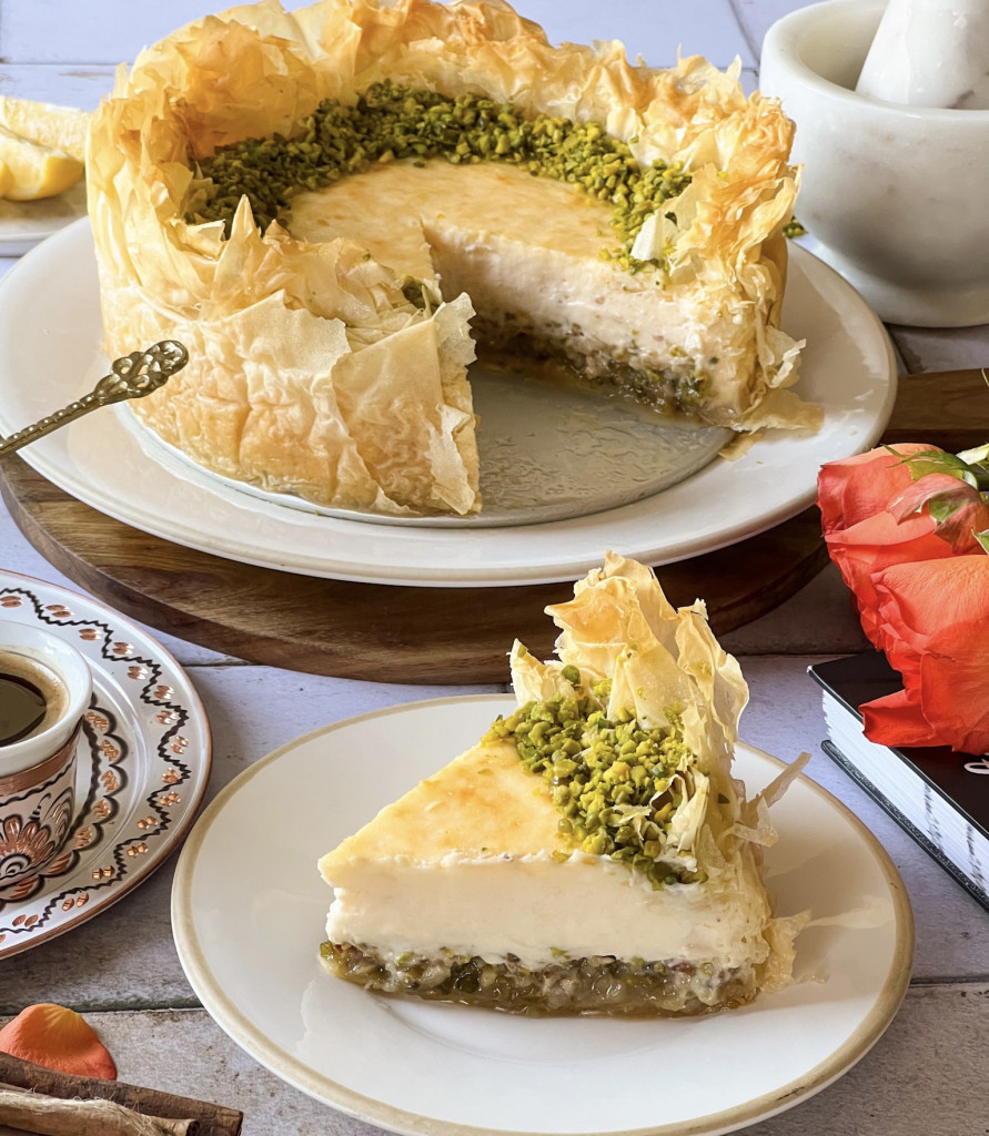 BAKLAVA ČIZKEJK za kojim su poludele žene u Srbiji: Originalni recept nam je dala Slađa, a dobila ga je u Turskoj (VIDEO)
