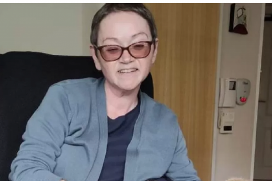 Kako izgleda kada BOLUJETE od POREMEĆAJA koji nema IME? Ona je zbog BOLESTI prošla kroz PAKAO, doktori su je godinama optuživali da je sve IZMISLILA