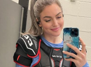 Zbog KOSE su joj se RUGALI: Nakon 15 GODINA odlučila je da uzme stvar u svoje ruke!