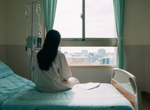 Ima 36 GODINA i do DANAS je imala 12 različitih TUMORA: Nikome nije jasno kako se RODILA, ni kako je uspela da preživi sve OVO