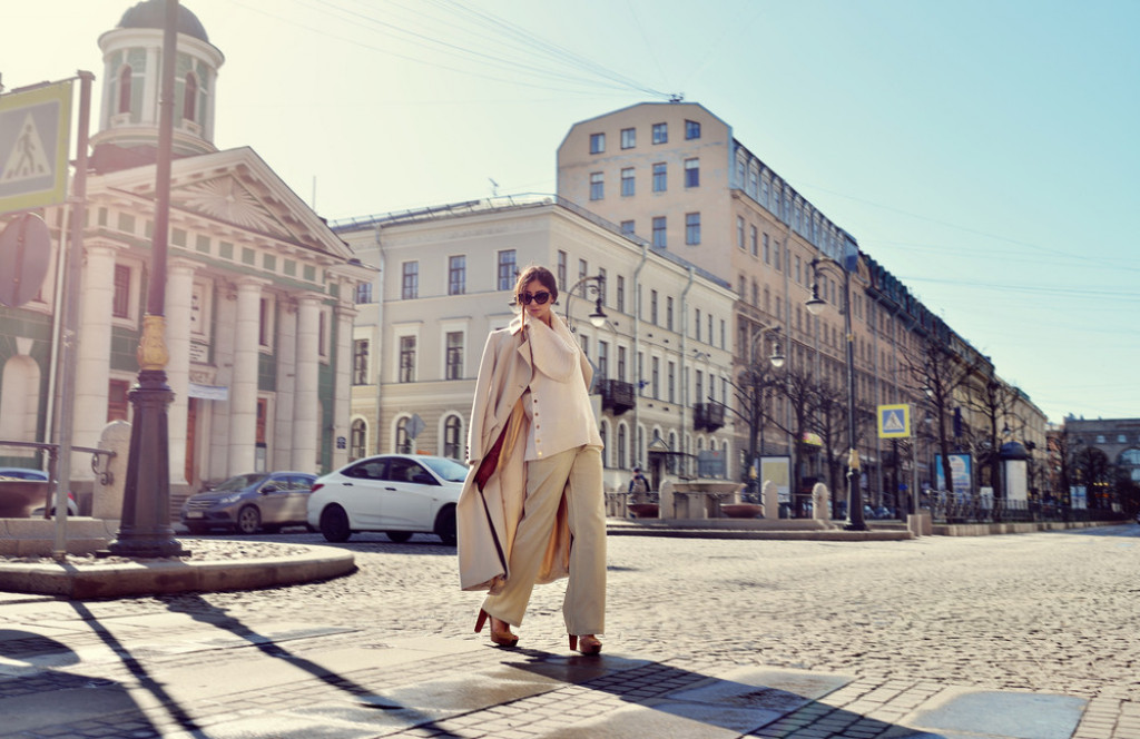 Ovo će biti najtraženiji džemper ove jeseni: Nosile smo ga kao klinke, jednostavan je, praktičan i preudoban