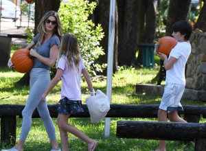 Sportista koji je ZAMENIO Toma Brejdija: Ovo je NOVI dečko Žizel Bunšen, nije prvi put da njih DVOJE povezuju