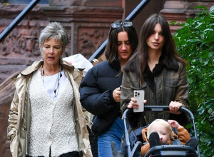 Holivudski ZAVODNIK u vezi sa poznatom MANEKENKOM? Posle RAZVODA je našla utehu u glumcu, ali se pominje i jedan MUZIČAR