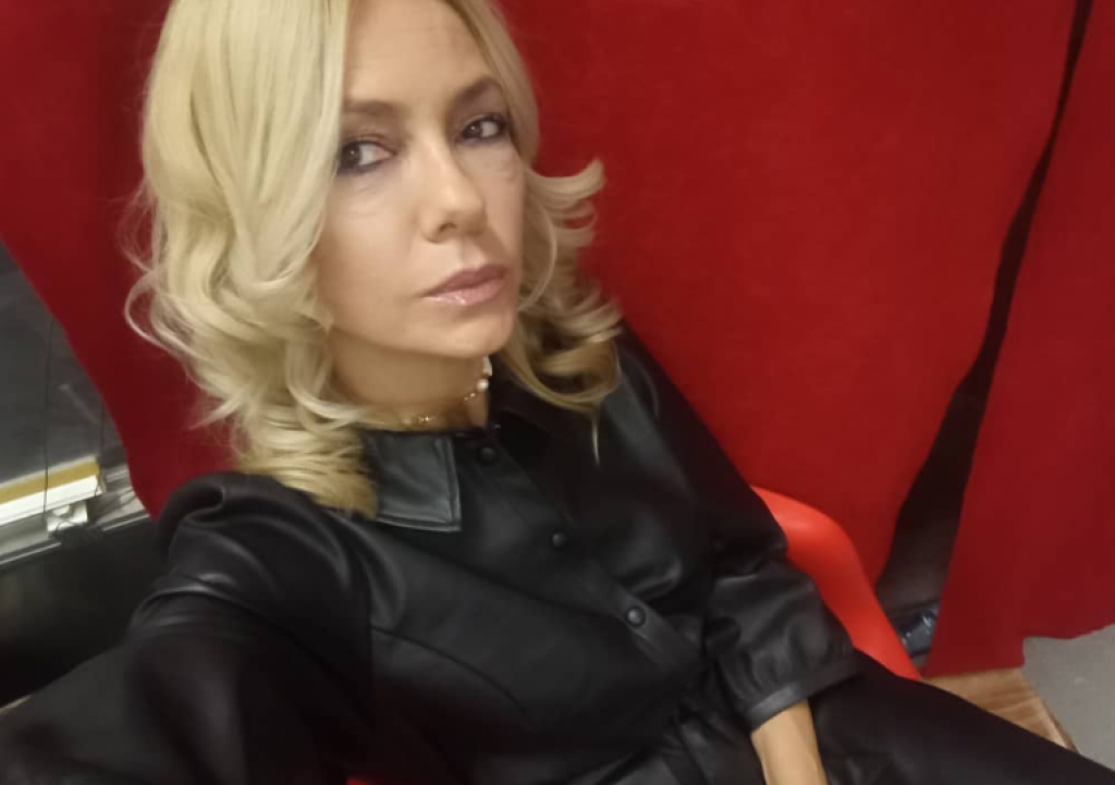 "Roditeljstvo u ČETRDESETIM je svesnije i, u mom slučaju, bolje": Glumica Danijela Vranješ je postala mama u 43. godini i SIGURNA je da su ovo njene PREDNOSTI