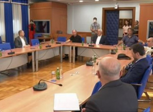 DANAS SASTANAK LIDERA PARLAMENTARNE VEĆINE o formiranju Vlade