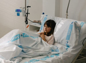 ČETIRI MESECA ŽIVELA BEZ SRCA Tinejdžerka sa samo 14 godina je postala medicinski fenomen