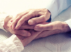 Oboje su napunili 100 GODINA, a dopisuju se od 1938. godine: "Svi nas ZADIRKUJU, pitaju se da li je između nas bilo ROMANTIKE"