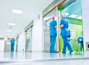 Podignuta optužnica protiv anesteziologa koji je objavio SNIMAK PACIJENTKINJE