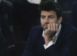 Pike čeka bebu sa ljubavnicom? Šakira se potpuno slomila kada je videla njihovu fotografiju iz apoteke