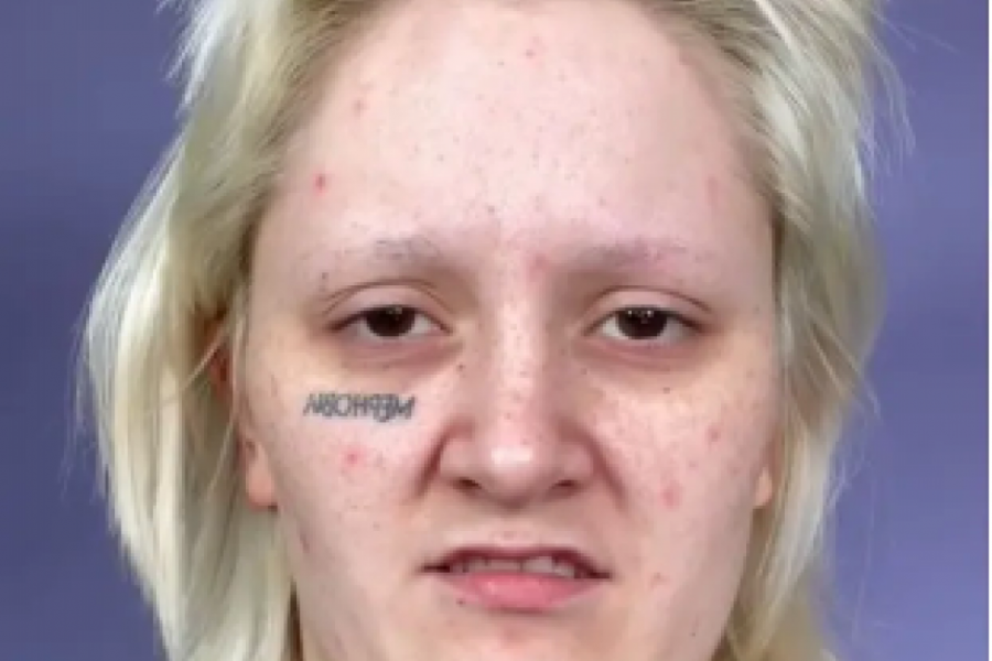 Šokantna TRANSFORMACIJA: Ona kad se našminka, svi je pomešaju sa SLAVNOM PEVAČICOM