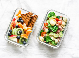 Sendviči sa KIKIRIKI PUTEROM: Kombinacija sa RUKOLOM i spanaćem idealna za početak DANA