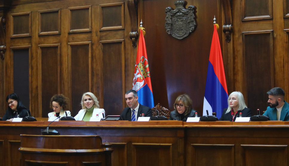 Majkama sve dugujemo, Srbija je uz majke! Asocijacija mama Srbije održala prvu konferenciju