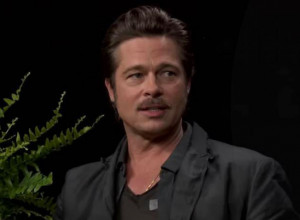 Bred Pit proslavio svoj 59. rođendan sa 30 godina mlađom ženom: Posle toliko NAGAĐANJA sada su zvanično uhvaćeni zajedno!