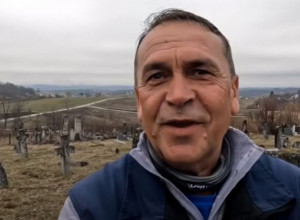 MUSLIMAN OBNOVIO SRPSKU CRKVU, SAD IMA NOVI PODUHVAT: Rešio je i da sredi i pravoslavno groblje u Osredku staro oko 300 godina