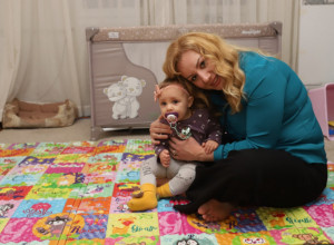 Naj mama Srbije: Sandra Jovanović posle 17 godina borbe i 14 vantelesnih oplodnji u rukama drži ćerku Ljubicu
