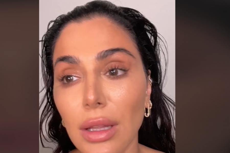 Žene poludele za novim TikTok trendom: Cilj je da izgledate kao da ste isprskane VODOM, evo kako to izgleda i zašto svi tvrde da je neverovatno privlačno