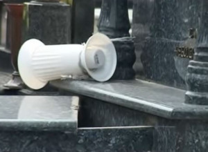 VANDALIZAM: U Vukovaru na Božić porušenici spomenici!