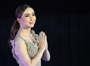 Ana Jakrajutatip je TRANS milionerka koja je kupila MIS UNIVERZUM: Kako je od radnice na benzinskoj pumpi postala TREĆA najbogatija osoba na svetu?