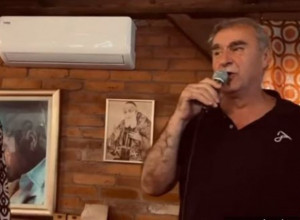 Hrvatski poslanik snimljen kako peva ustaške pesme: Ante Prkačin pozvao i na PREKOPAVANJE Jasenovca (VIDEO)
