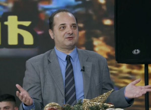 "NE POSTOJI ŠANSA ZA MILA NA IZBORIMA" Raković smatra da će DF biti primoran na koalicije sa Evropom sad i Demokratama