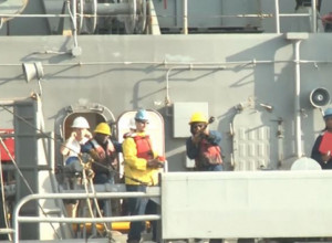 NATO BRODOVI UPLOVLJAVAJU U LUKU BAR: Američki razarač USS James E. Williams i turska fregata