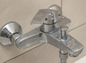 Uklonite kamenac uz pomoć samo 1 sastojka: Imate ga svi u kuhinji, a rezultat je odličan