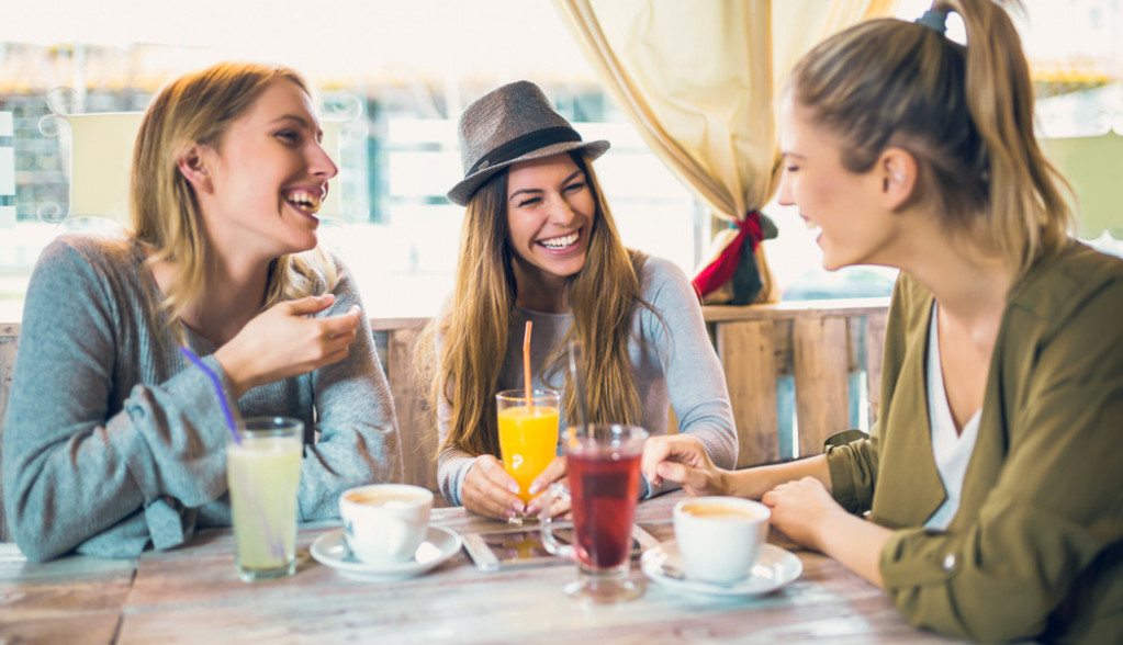 Niste ni svesni rizika: Ovo piće nikad ne naručujte u kafiću, prepuno je bakterija