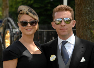 Pre njega bila je bez dinara: Srpkinja se udala za britanskog milionera,  on je obasipa poklonima, život joj je bukvalno bajka