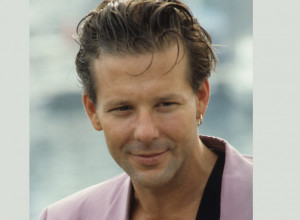 Bio je FACA  kojem su se žene nudile "naizvolte": Sada svojom pojavom PLAŠI ljude, izgleda kao PROSJAK, postao je otužna sena nekadašnjeg sebe