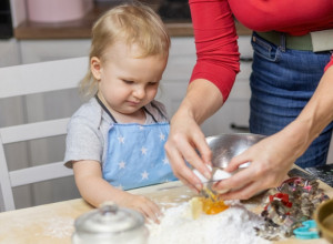 Za rođendansku tortu detetu mama je potrošila 600 dinara: Nije imala da izdvoji više novca, mnogi joj govore da treba da je bude sramota