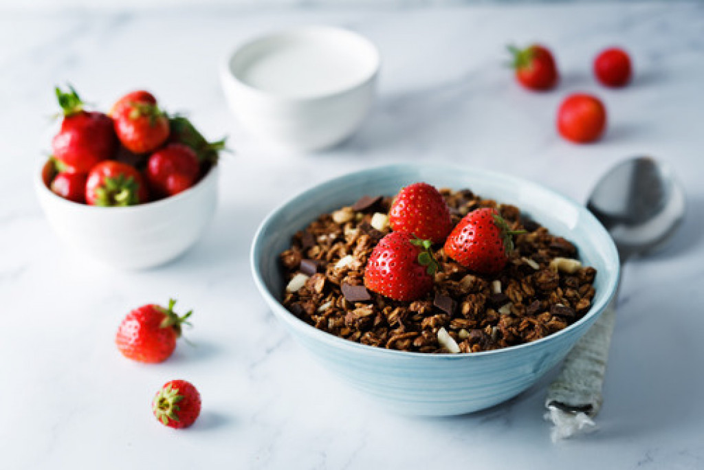 Granola u Božićnom duhu: Miriše kao duša i daje snagu od ranog jutra, evo kako da je pripremite