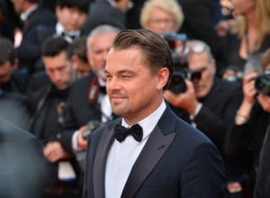 Leonardo Dikaprio je opet uhvaćen sa duplo mlađom devojkom: Priča se da ga je osvojila ova mlada manekenka