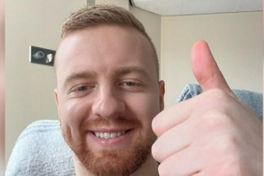 Nikada nije bio bolestan, a onda je primetio ljubičaste tačke na grudima: Kad je otišao na pregled, doktori su mu dali tri nedelje života