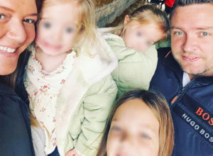 "Bliznakinje od STAKLA" se rodile sa po 15 polomljenih kostiju: Lekari su im dali NULA šense da prežive, najslabiji KAŠALJ ih lomi!