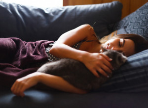 Sanjali ste da ste prevarili partnera? Razlozi za to su mnogobrojni, a evo kad bi trebalo zaista da se zabrinete