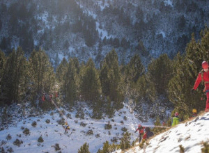 NEZGODA NA SKIJALIŠTU: Povređene spašavali motornim sankama i sajlama sa koritima