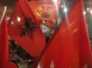 (VIDEO) SKANDALOZNO SLAVLJE ŠIPTARA U CRNOJ GORI: Izbornu pobedu u Tuzima slavili uz povike TERORISTIČKOJ UČK (VIDEO)