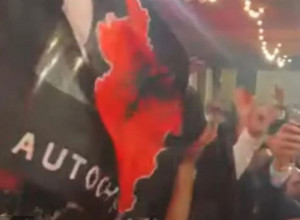 (VIDEO)Zašto DPS ne sme da osudi veličanje „Velike Albanije“ u Tuzima koje podrazumeva otcepljenje delova CG