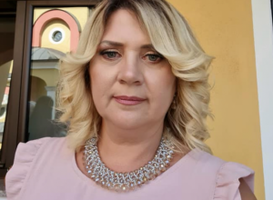 "Mislila sam da ulazim u MENOPAUZU a onda su mi na pregledu da sam uveliko TRUDNA": Nataša (53) žarko je želela dete, a devojčica je došla kada se namanje NADALA!