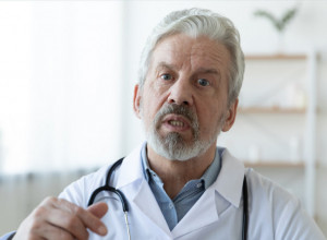 Doktor otkrio znakove "rane smrti": Ako ne možete da uradite ovih 5 stvari, nije dobro