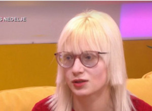 "Moju mamu su SILOVALI, tako sam se ja desila": Svetlana iz Obrenovca je rođena DRUGAČIJA i zbog toga su je ZLOSTAVLJALI i govorili da se UBIJE