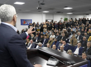 MANDIĆ: "Ako budemo jedinstveni i složni, siguran sam da posao možemo da završimo i 19. marta"