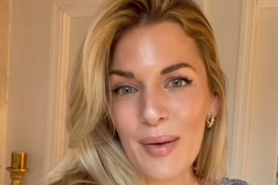 Influenserka (37) sama otišla na medeni mesec: "Roditelji su mi rekli da iskusim sve i dobro se zabavim"