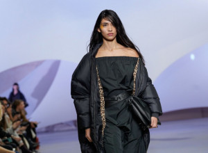 Prolećne JAKNE koje su apsolutni HIT 2023. godine: Ovo može da vam OLAKŠA potragu i da inspiraciju šta ovih dana da obučete